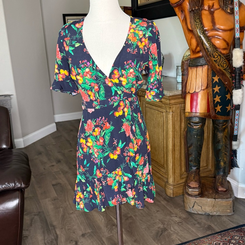 Zara Accessories Floral Mini Wrap Dress size Medium